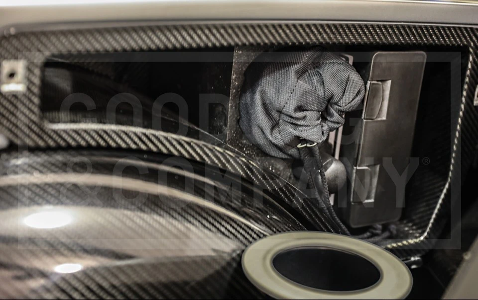 2005 Porsche Carrera GT - Image 17 of 21