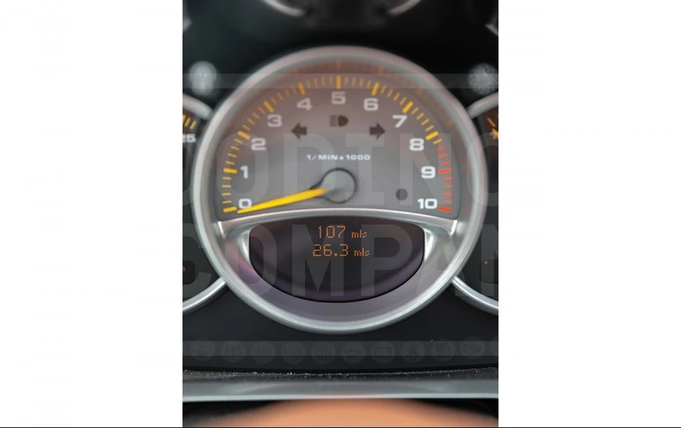 2005 Porsche Carrera GT - Image 10 of 21