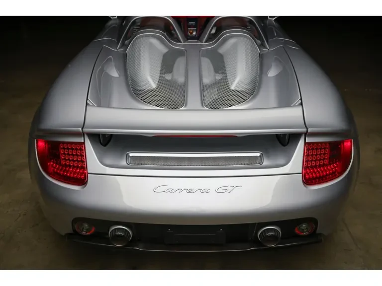 2005 Porsche Carrera GT - Image 26 of 31