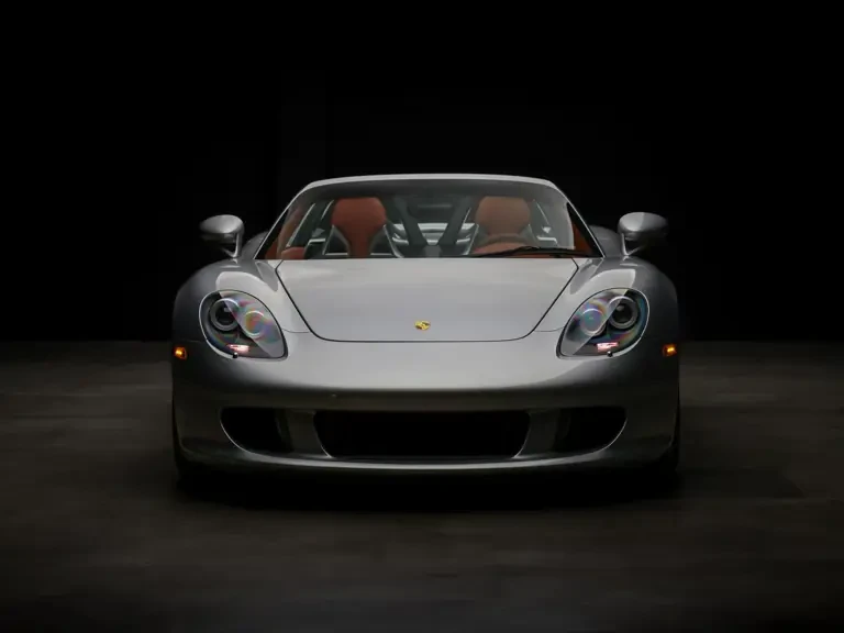 2005 Porsche Carrera GT - Image 8 of 31