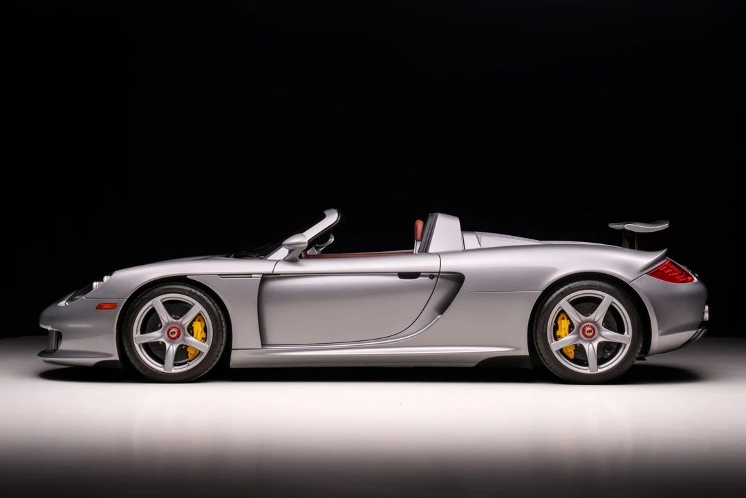 2005 Porsche Carrera GT - Image 4 of 31