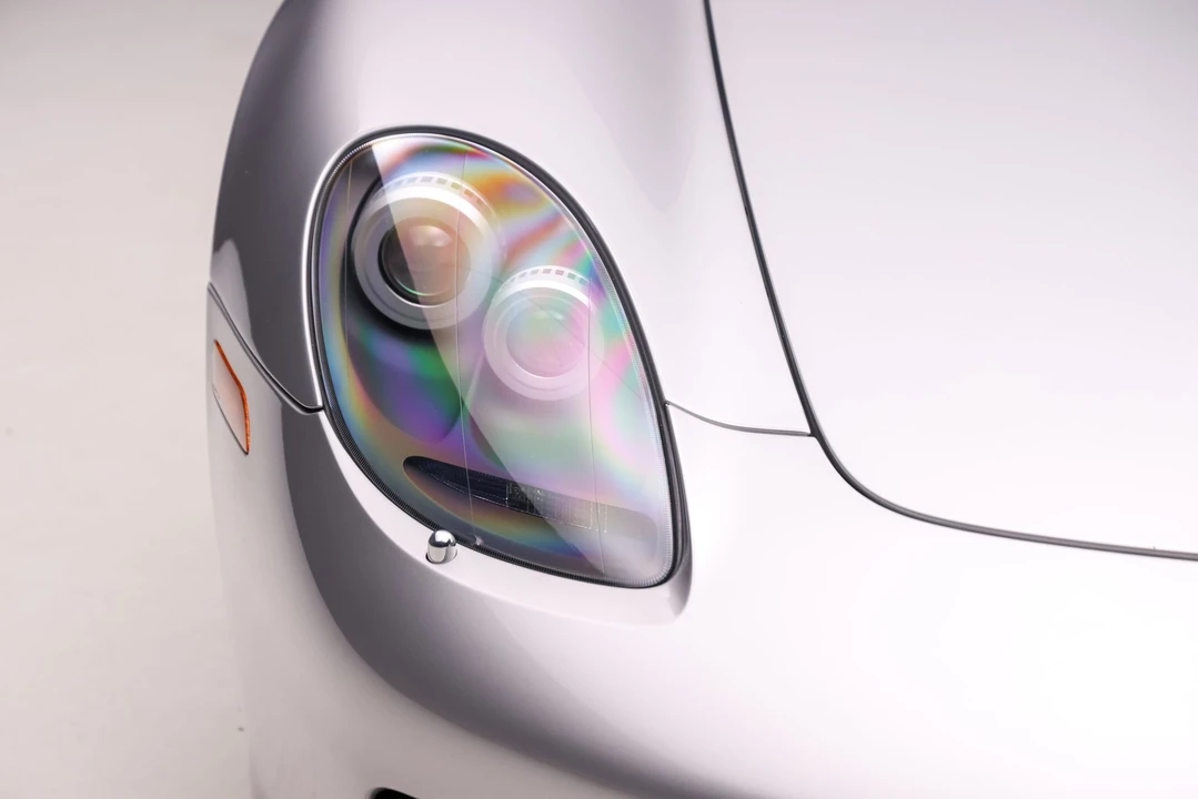 2005 Porsche Carrera GT - Image 25 of 31