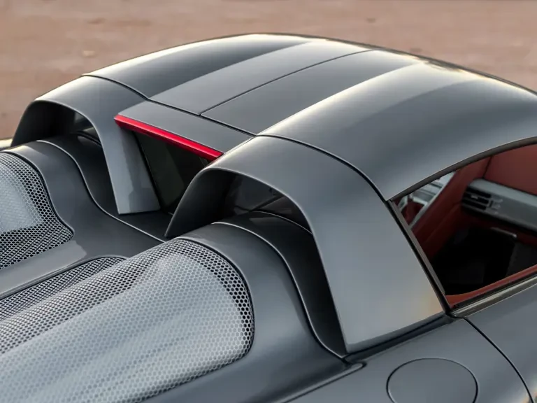 2005 Porsche Carrera GT - Image 21 of 31