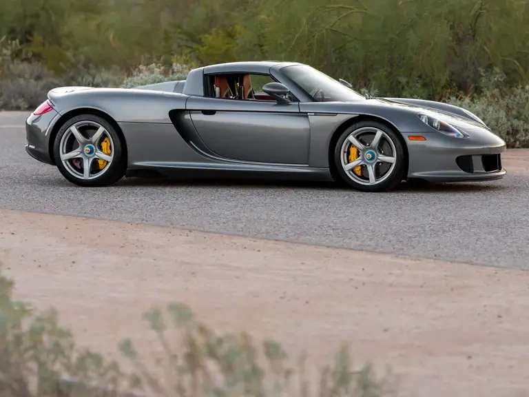 2005 Porsche Carrera GT - Image 13 of 31