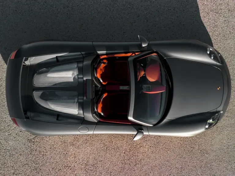 2005 Porsche Carrera GT - Image 10 of 31