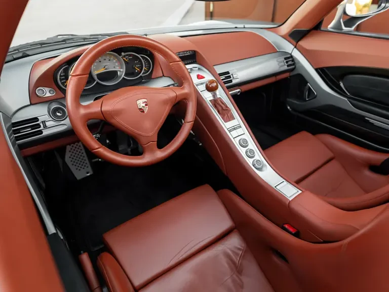 2005 Porsche Carrera GT - Image 5 of 31