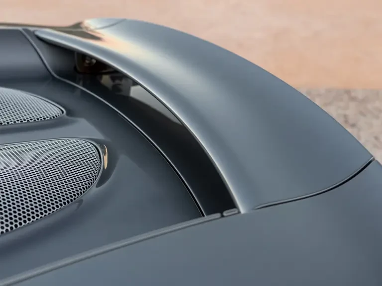 2005 Porsche Carrera GT - Image 19 of 31