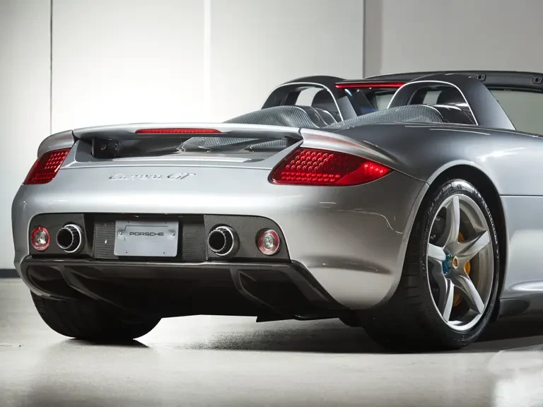2005 Porsche Carrera GT - Image 20 of 31