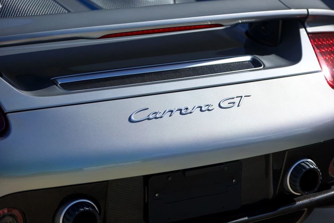 2005 Porsche Carrera GT - Image 28 of 31