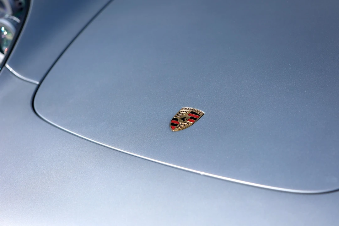 2005 Porsche Carrera GT - Image 17 of 31