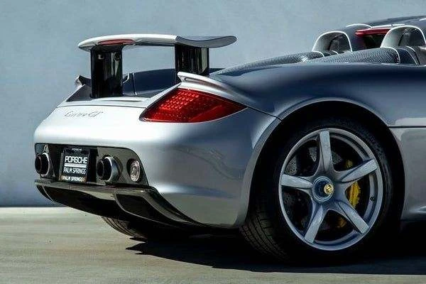 2005 Porsche Carrera GT - Image 2 of 11