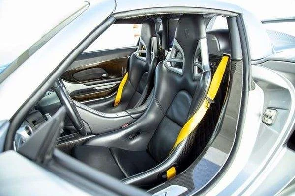 2005 Porsche Carrera GT - Image 3 of 11