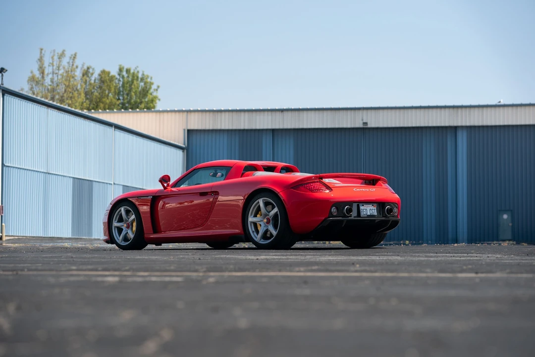 2005 Porsche Carrera GT - Image 8 of 31