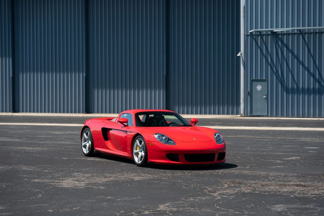 2005 Porsche Carrera GT - Image 12 of 31