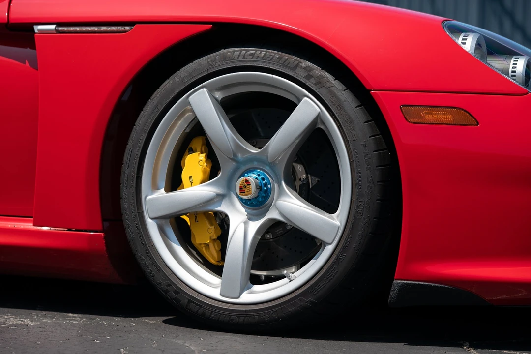 2005 Porsche Carrera GT - Image 22 of 31
