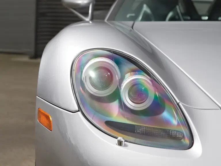 2005 Porsche Carrera GT - Image 9 of 31