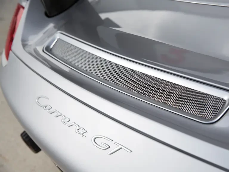 2005 Porsche Carrera GT - Image 8 of 31