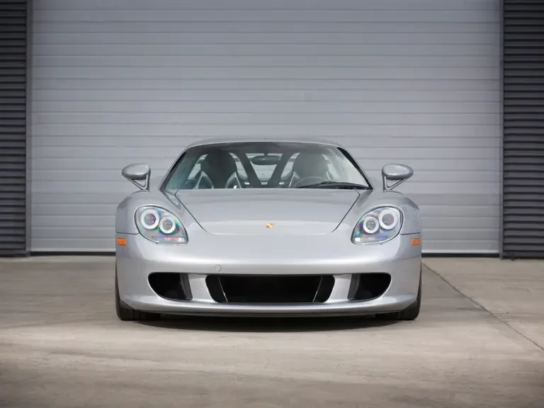 2005 Porsche Carrera GT - Image 12 of 31