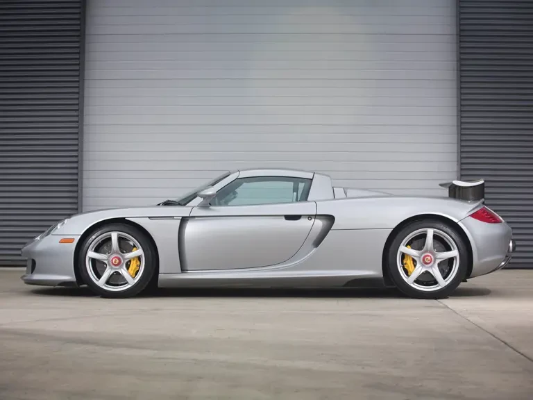 2005 Porsche Carrera GT - Image 24 of 31