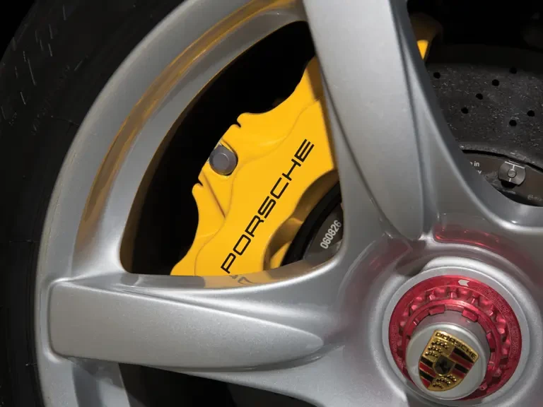 2005 Porsche Carrera GT - Image 28 of 31