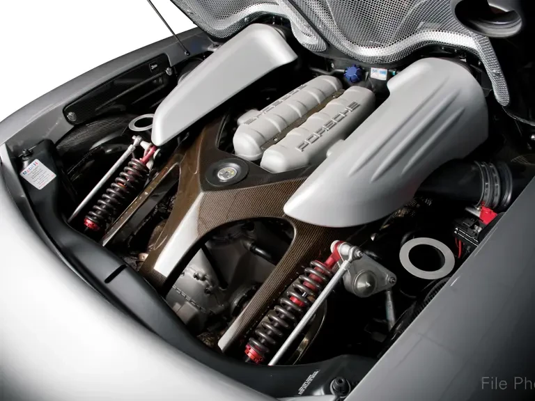 2005 Porsche Carrera GT - Image 4 of 25