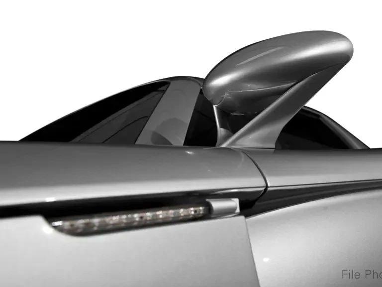 2005 Porsche Carrera GT - Image 10 of 25