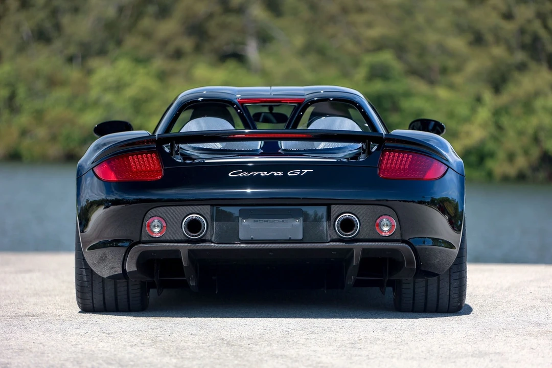 2005 Porsche Carrera GT - Image 2 of 31