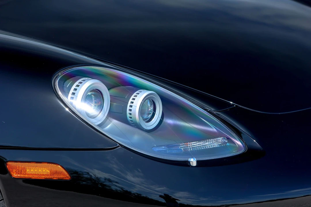 2005 Porsche Carrera GT - Image 28 of 31