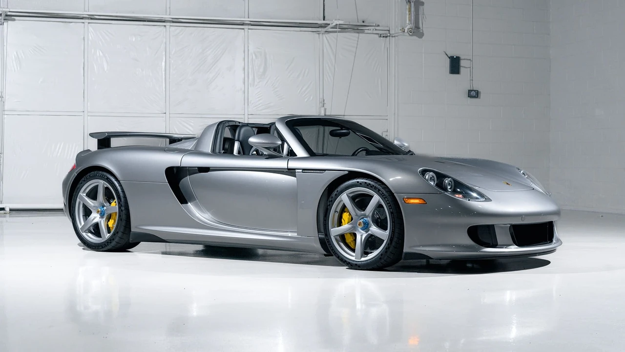 2005 Porsche Carrera GT - Image 4 of 31