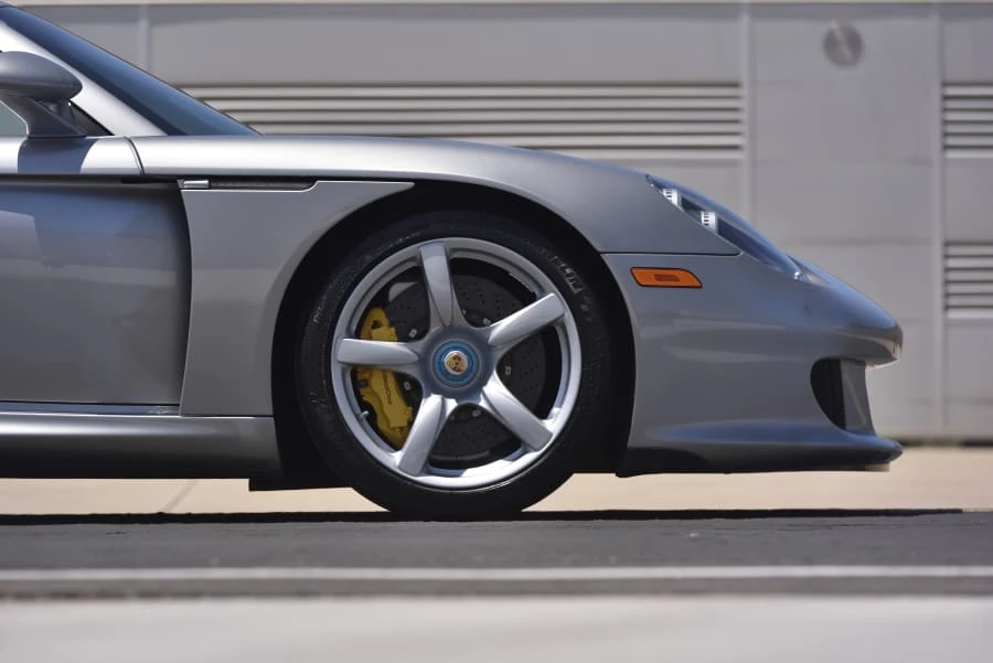 2005 Porsche Carrera GT - Image 9 of 31