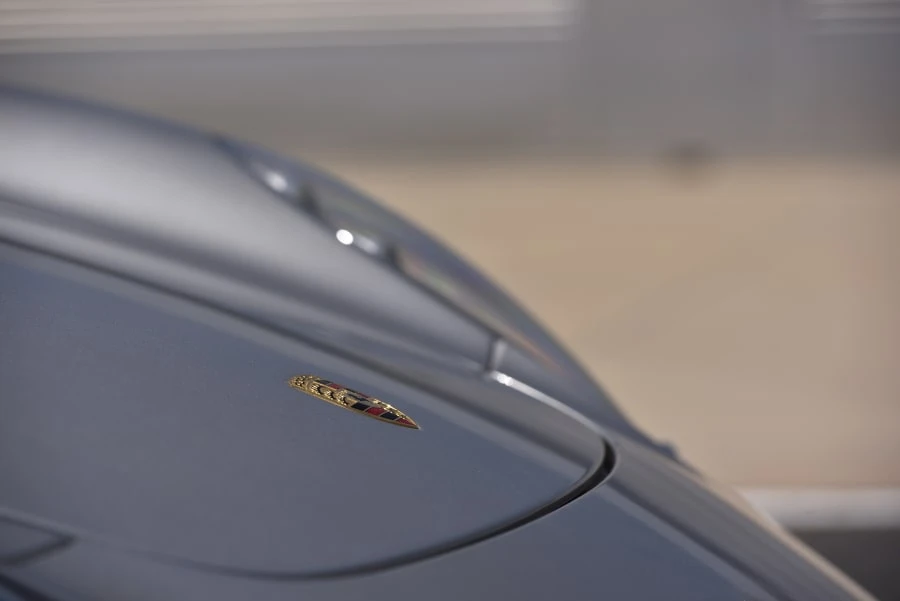2005 Porsche Carrera GT - Image 23 of 31
