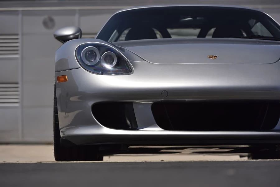 2005 Porsche Carrera GT - Image 13 of 31