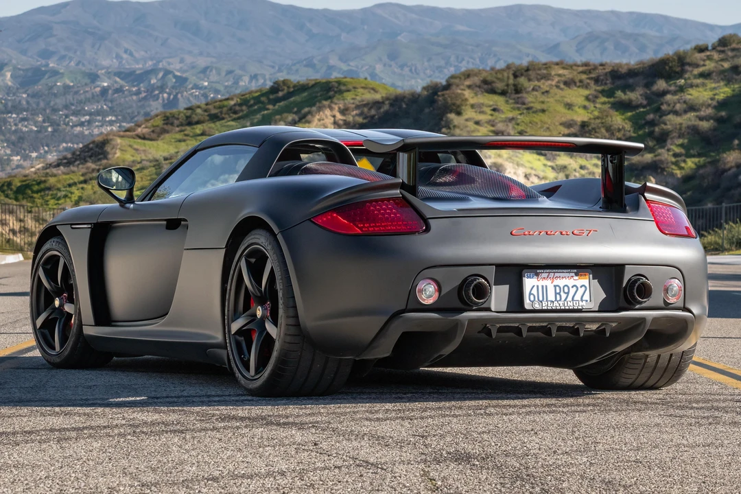 2005 Porsche Carrera GT - Image 4 of 31