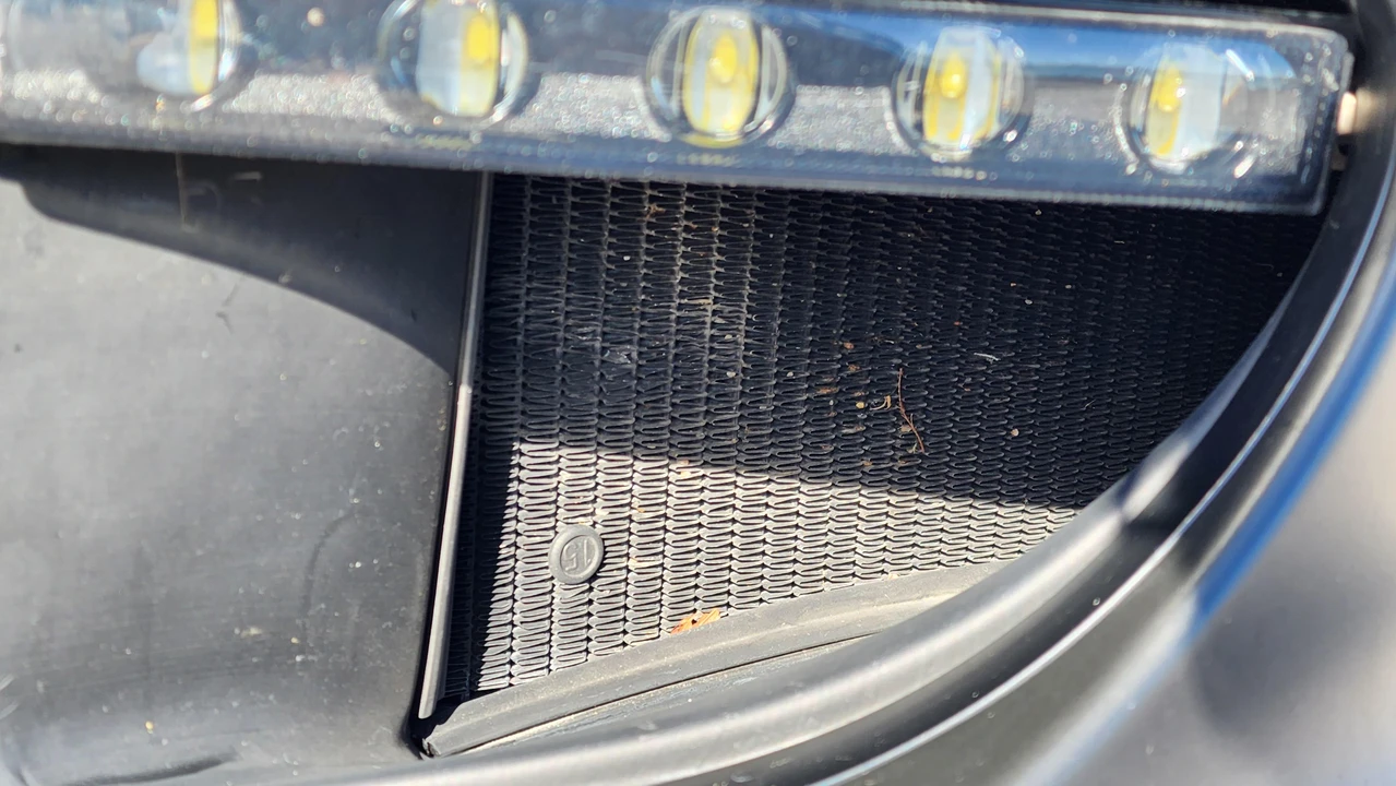 2005 Porsche Carrera GT - Image 28 of 31
