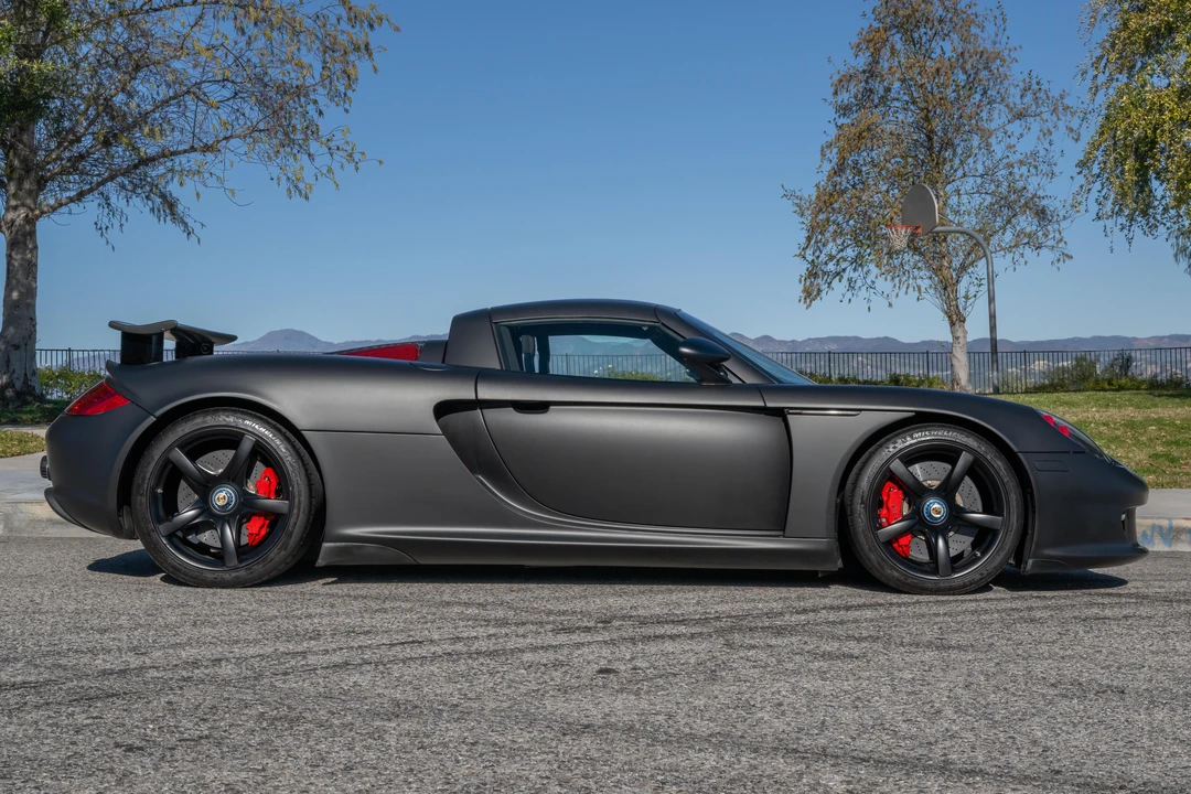 2005 Porsche Carrera GT - Image 3 of 31