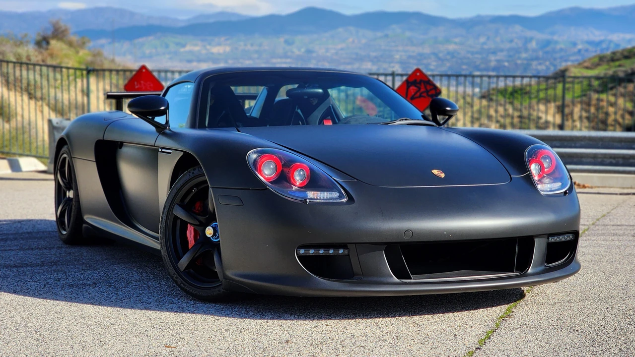 2005 Porsche Carrera GT - Image 21 of 31