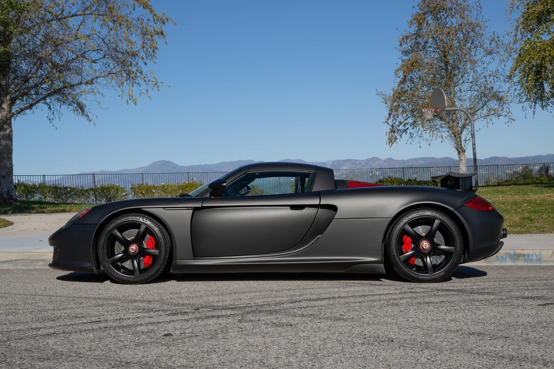 2005 Porsche Carrera GT - Image 6 of 31