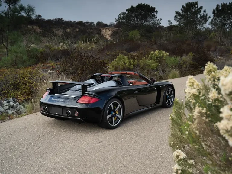 2005 Porsche Carrera GT - Image 3 of 31