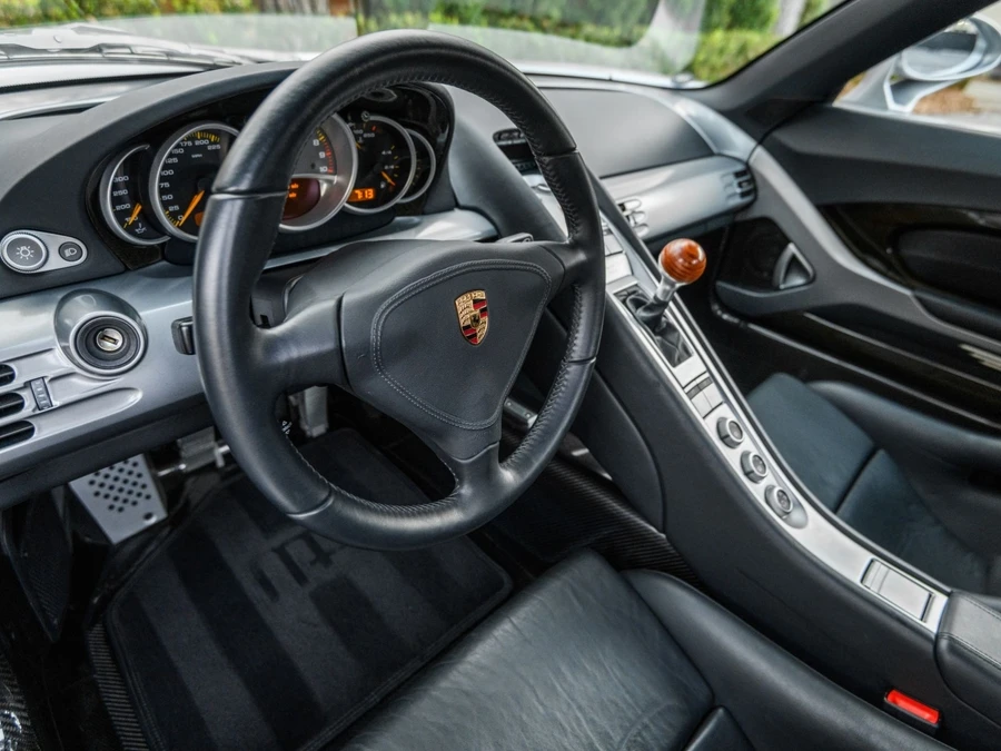 2005 Porsche Carrera GT - Image 16 of 21