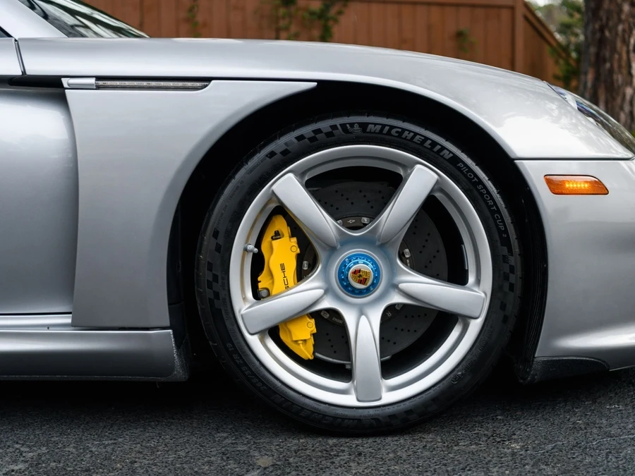 2005 Porsche Carrera GT - Image 11 of 21
