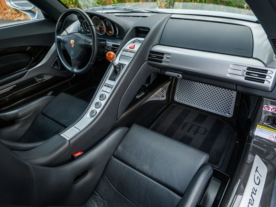 2005 Porsche Carrera GT - Image 15 of 21