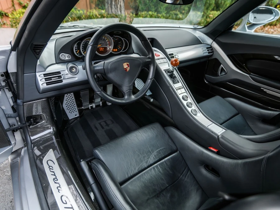 2005 Porsche Carrera GT - Image 14 of 21