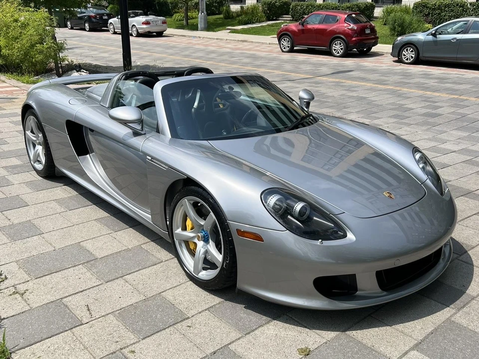 2005 Porsche Carrera GT - Image 30 of 31