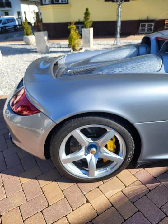 2005 Porsche Carrera GT - Image 20 of 31