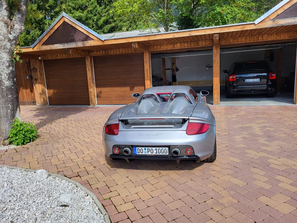 2005 Porsche Carrera GT - Image 6 of 31