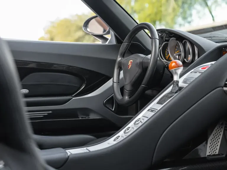 2005 Porsche Carrera GT - Image 22 of 31