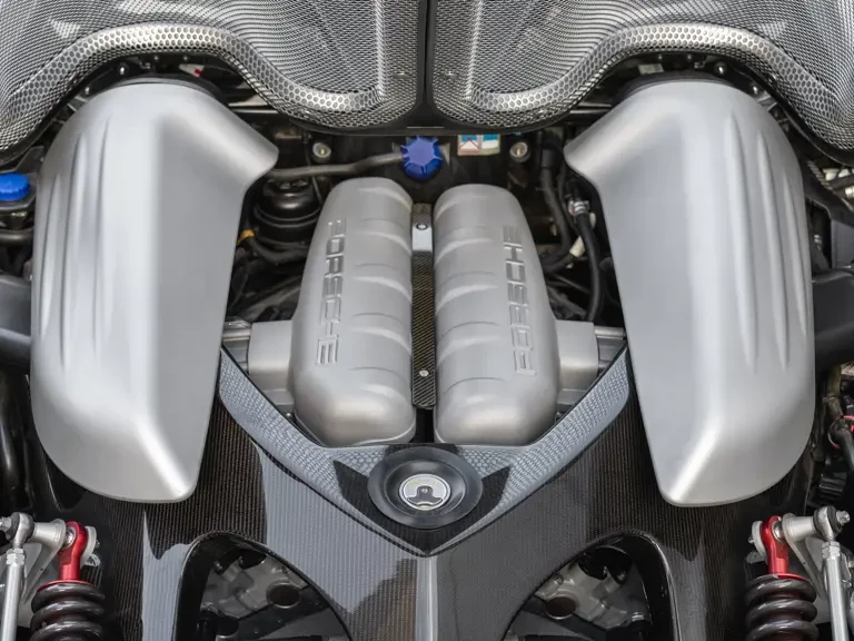 2005 Porsche Carrera GT - Image 4 of 31