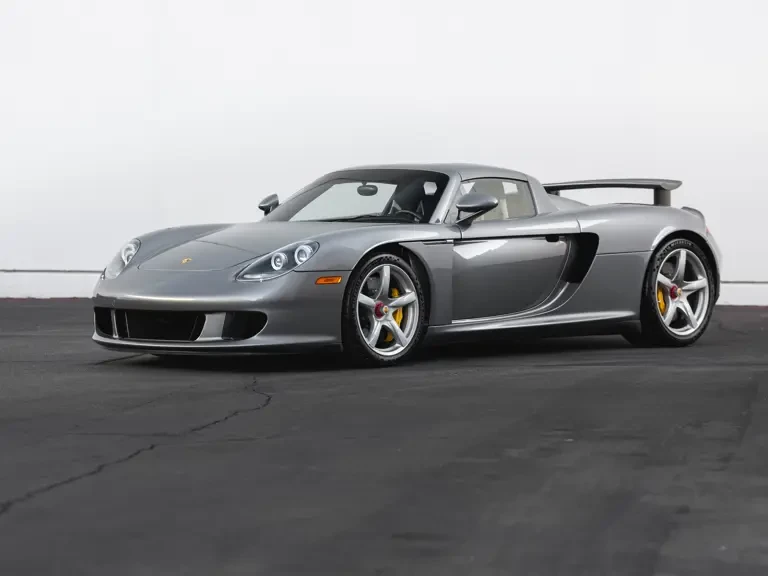 2005 Porsche Carrera GT - Image 11 of 31