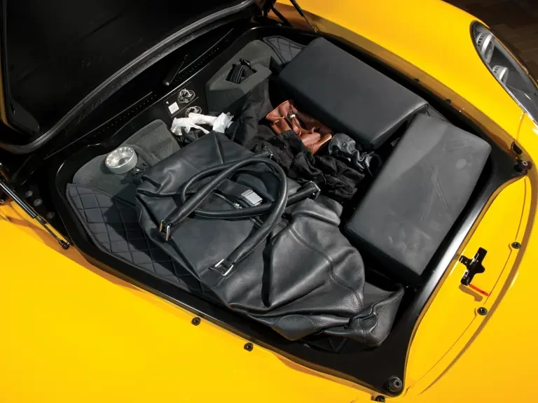 2005 Porsche Carrera GT - Image 18 of 18