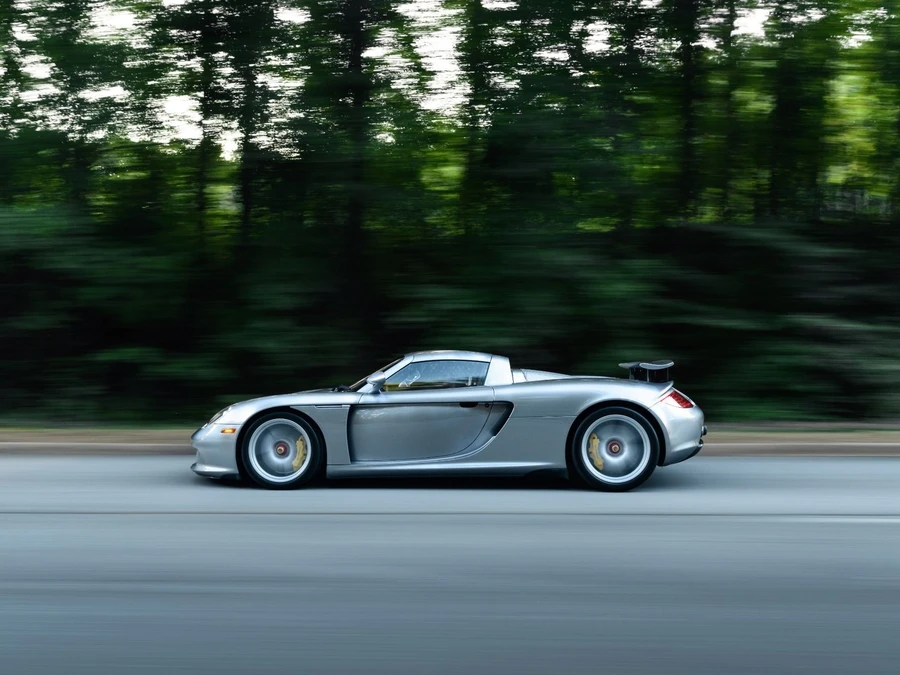 2005 Porsche Carrera GT - Image 2 of 31